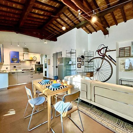 Bright House With Terrace In Santa Croce Apartment Florence Exterior photo